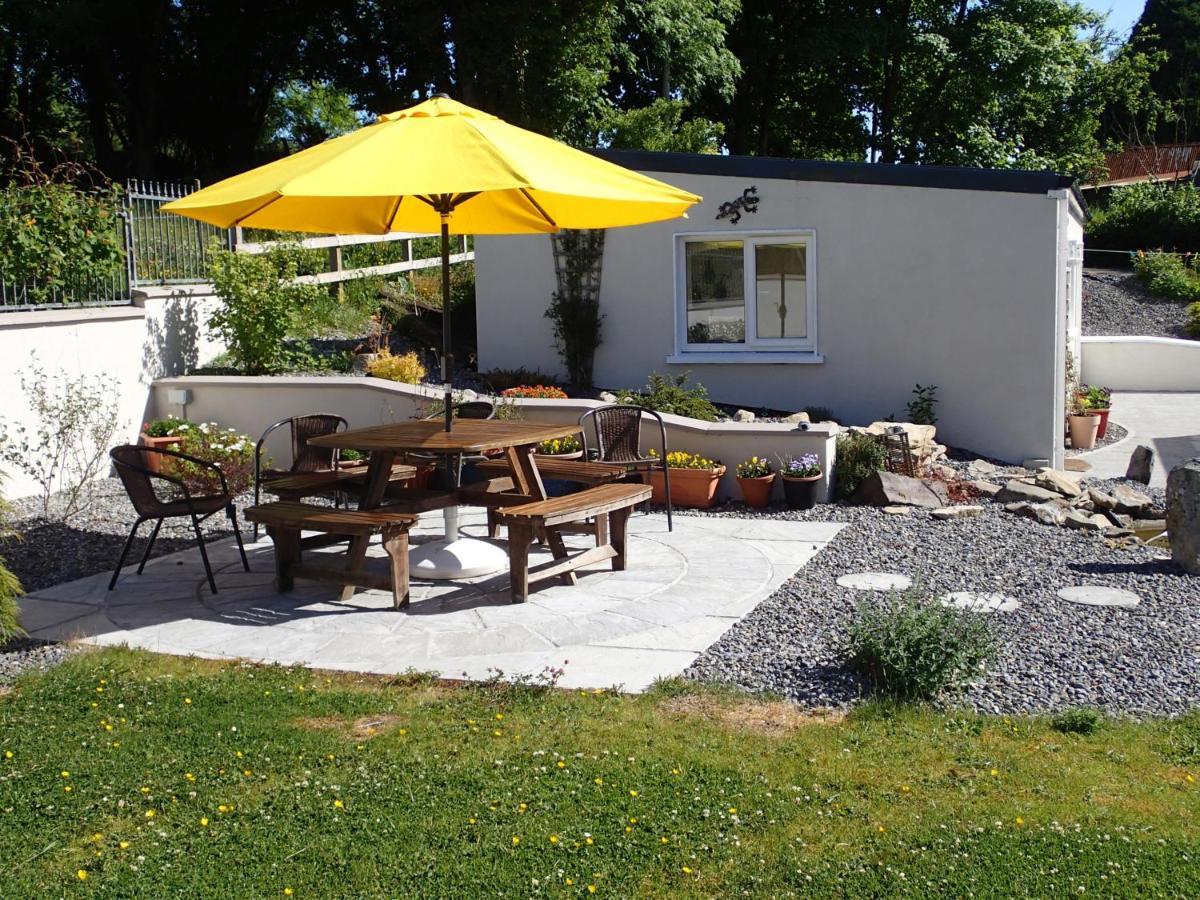 Lough Gara Lodge Self Catering Gorteen  Eksteriør bilde